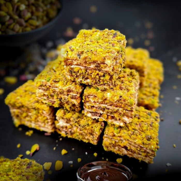 Lukuma tortīte ar pistācijām