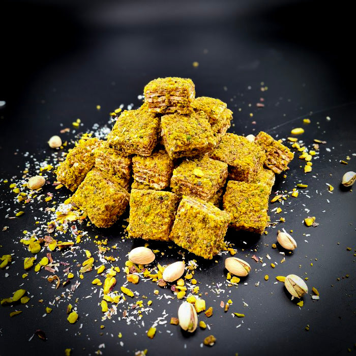 Lukuma tortīte ar pistācijām